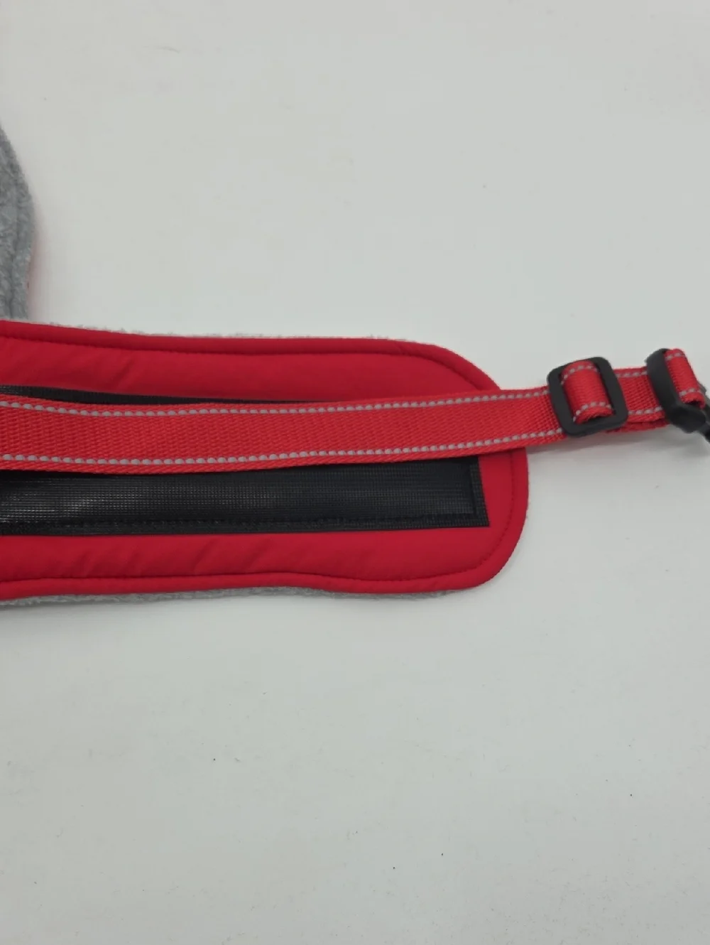 N/A red insulated